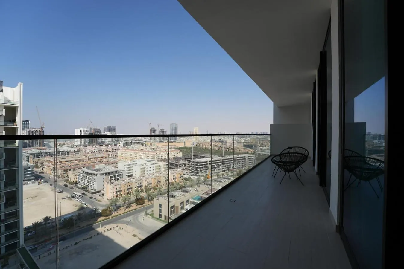 Easygo- Lavish 2Br In The Heart Of Jvc Binambr Apartment Dubai