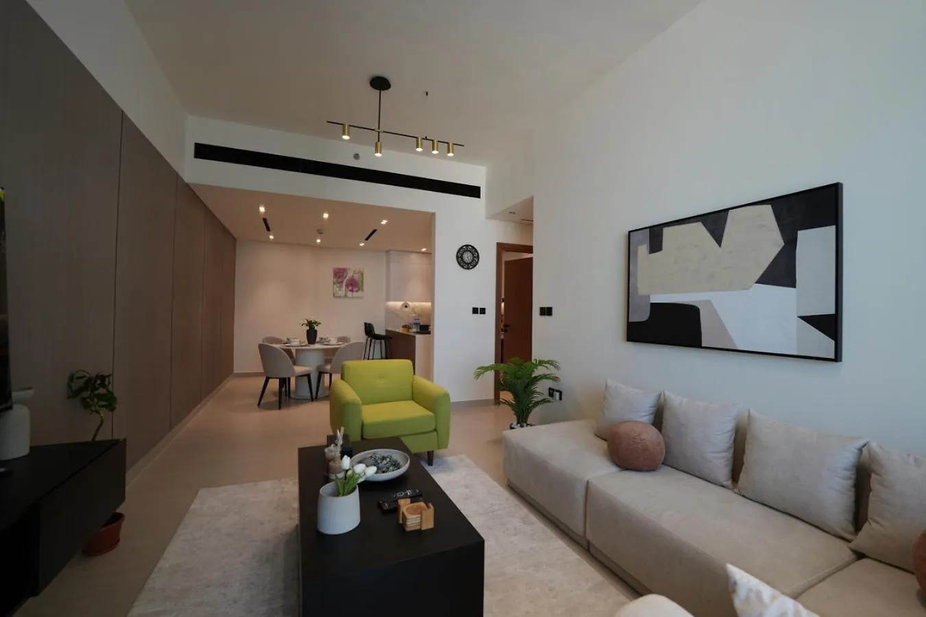 Easygo- Lavish 2Br In The Heart Of Jvc Binambr Apartment Dubai 0*,  United Arab Emirates