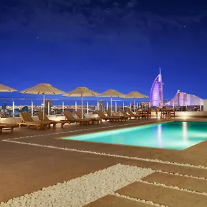 Lemon Tree Hotel, Jumeirah Otel